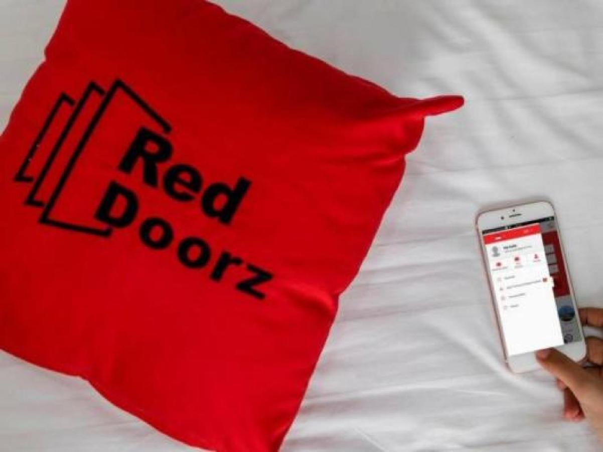 יוגיאקרטה Reddoorz Plus @ Taman Siswa 3 מראה חיצוני תמונה